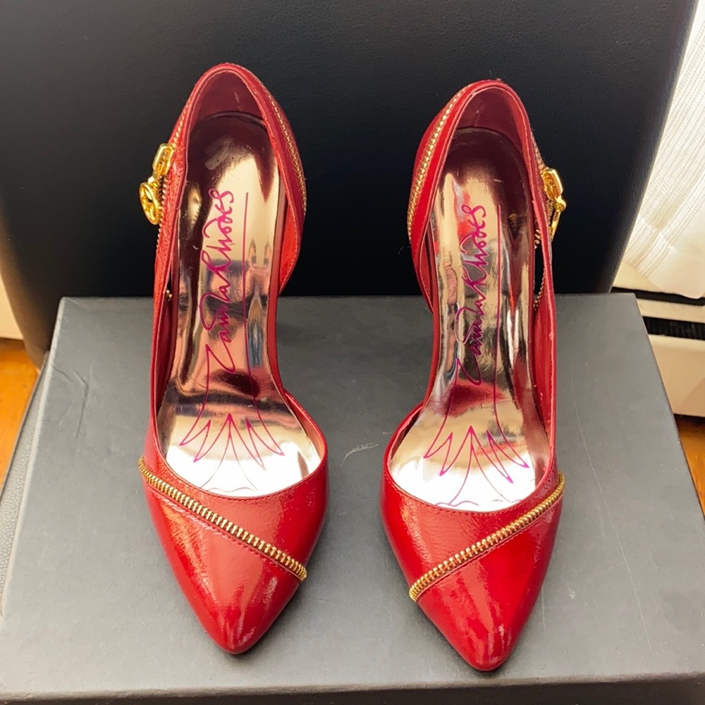 NEW! Zandra Rhodes Cut Out Stiletto Pumps with a Zipper Design